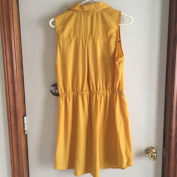 Bebop Sleeveless Button Up Dress in Mustard - Picture 3 of 5